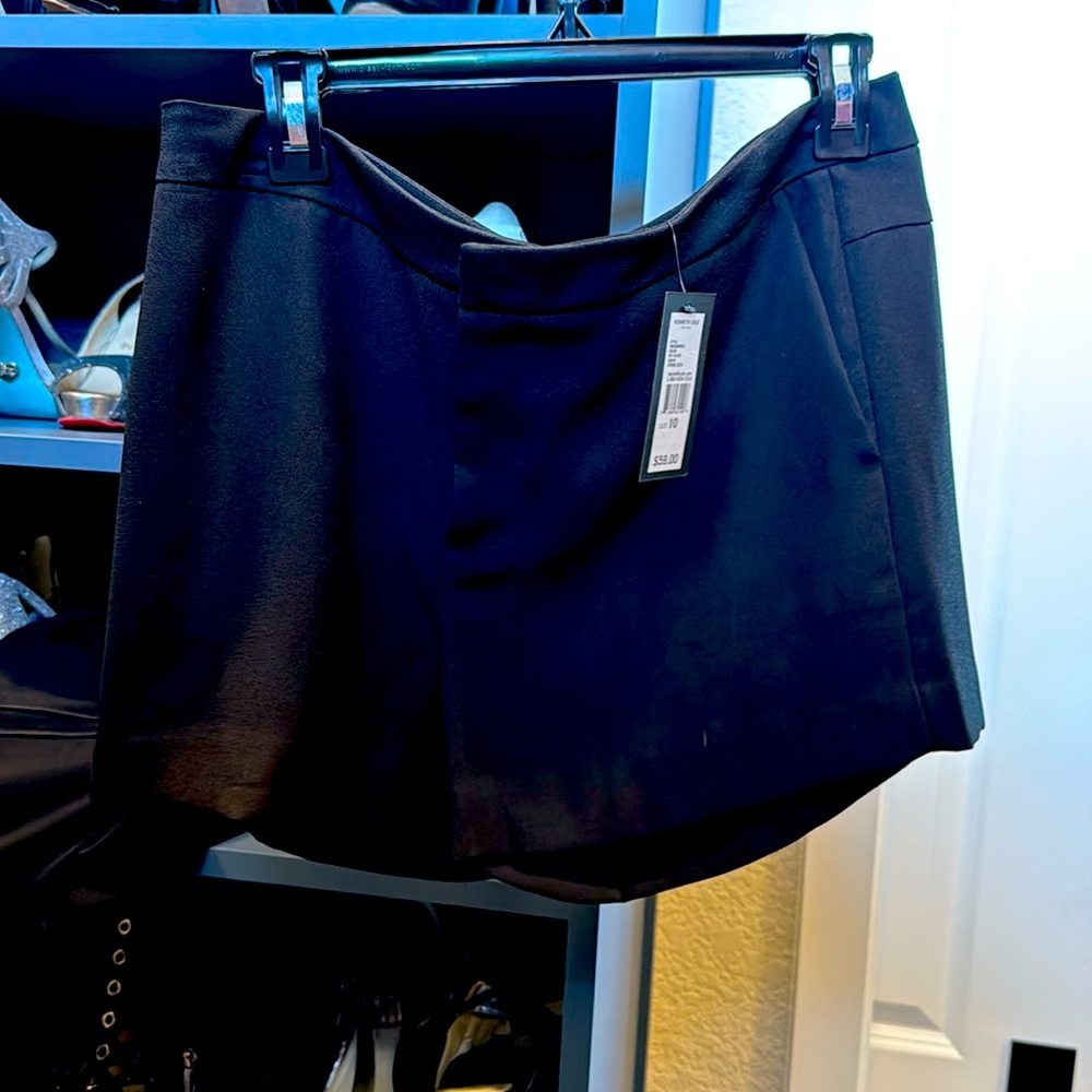 Kenneth Cole short black dress shorts